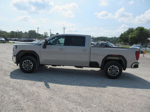 New 2026 GMC Sierra 2500 SLE w/ SLE Value Package; AWD/4WD image 9