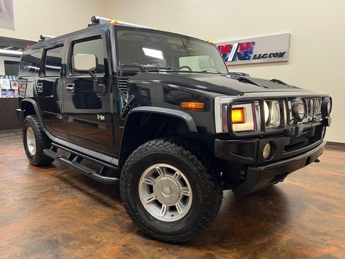 Used 2003 HUMMER H2 w/ Preferred Equipment Group AWD/4WD image 1
