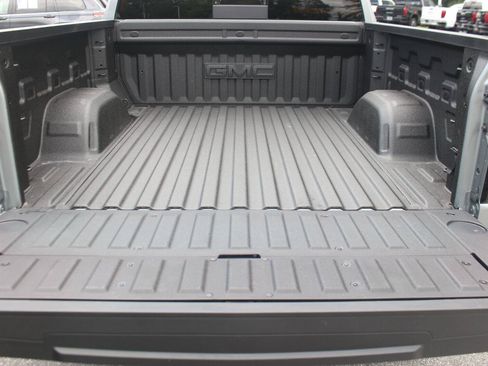 Used 2026 GMC Sierra 1500 Denali AWD/4WD image 12