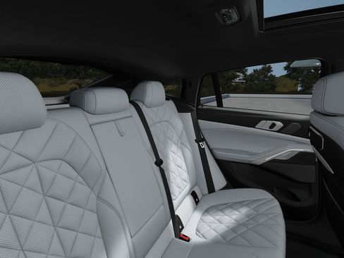 New 2026 BMW X6 xDrive40i image 10