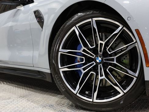 Used 2021 BMW M4 Competition w/ M Carbon Exterior Package image 8