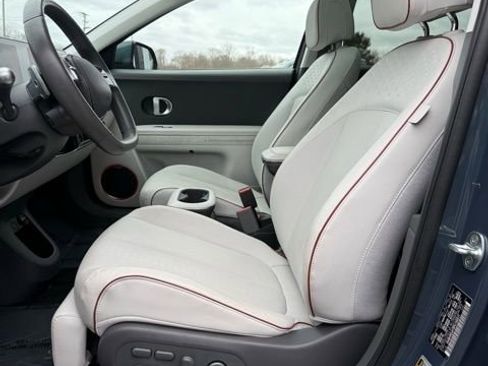 Used 2023 Hyundai Ioniq 5 Limited image 13