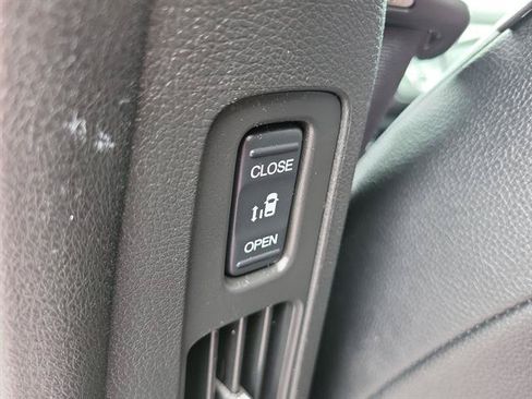 Used 2025 Honda Odyssey EX-L image 11