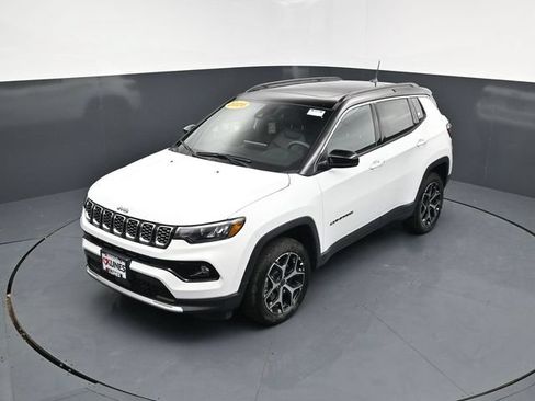 New 2026 Jeep Compass Limited w/ Sun, Sound & Navigation Group AWD/4WD image 47