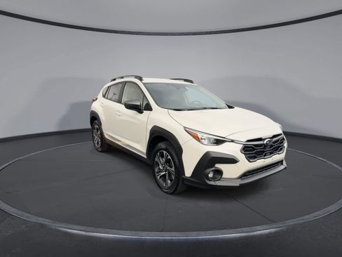 Certified 2024 Subaru Crosstrek 2.0i Premium image 2