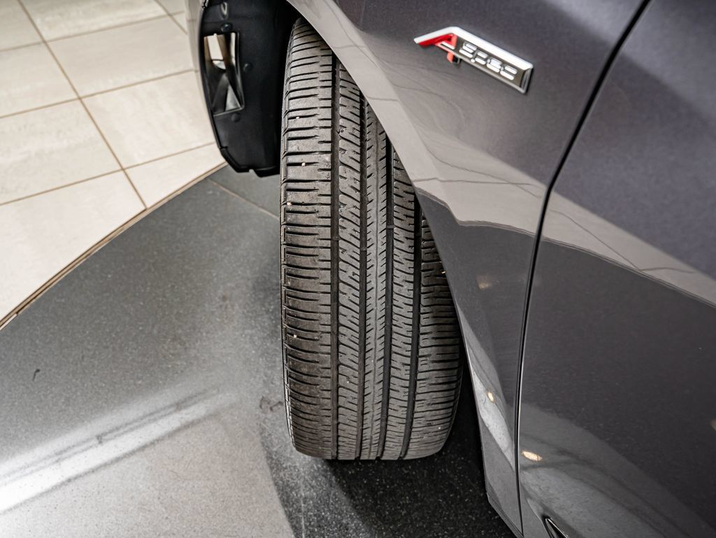 Used 2021 Acura RDX w/ Advance Package FWD image 43