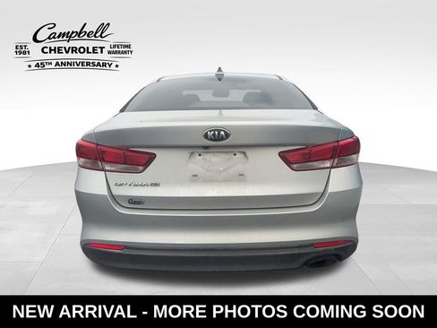Used 2016 Kia Optima LX w/ LX Convenience Package FWD image 4