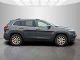 Used 2016 Jeep Cherokee Limited image 3