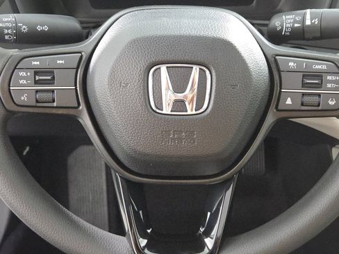 New 2025 Honda Accord SE image 12