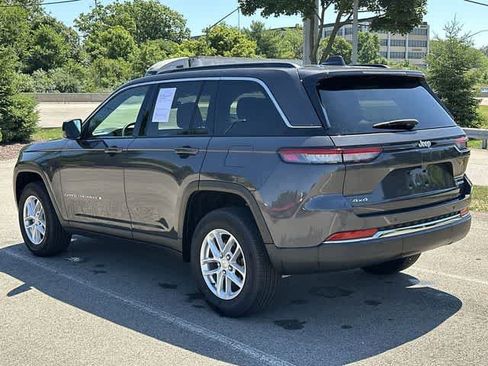 Used 2024 Jeep Grand Cherokee Laredo X AWD/4WD image 24