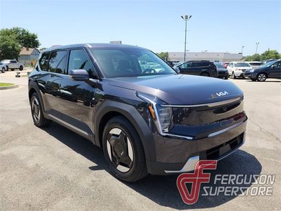 New 2026 Kia EV9 Light