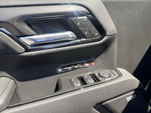 New 2026 GMC Sierra 1500 AT4 w/ Technology Package AWD/4WD image 12