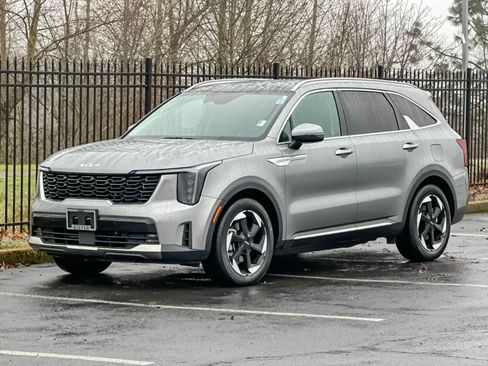 Used 2025 Kia Sorento EX image 7