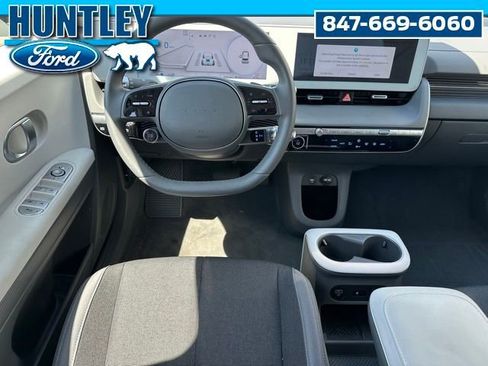 Used 2024 Hyundai Ioniq 5 SEL AWD/4WD image 13