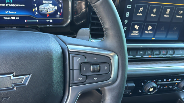 Used 2023 Chevrolet Silverado 1500 RST w/ Z71 Off-Road Package AWD/4WD image 23