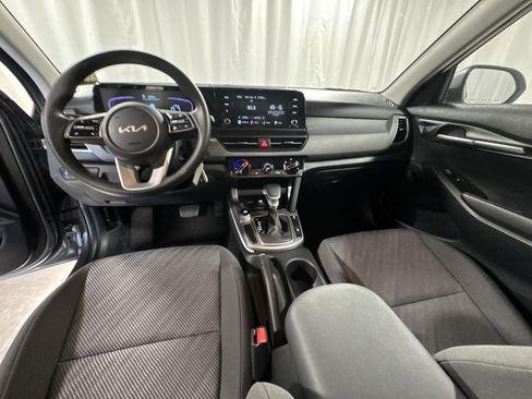 New 2026 Kia Seltos LX image 12