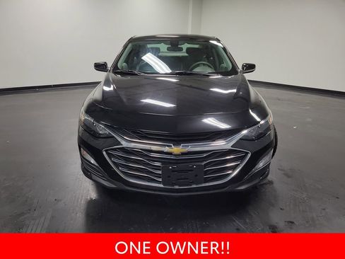 Used 2022 Chevrolet Malibu LT image 3