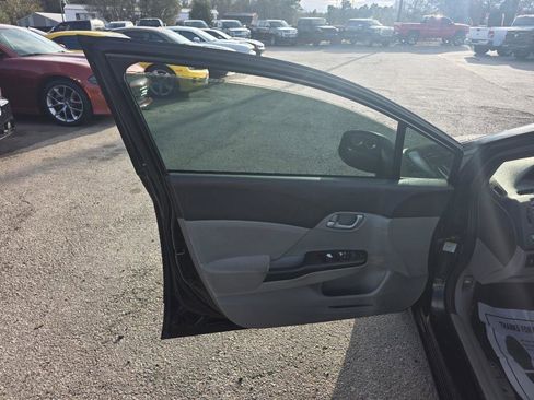 Used 2012 Honda Civic LX image 6