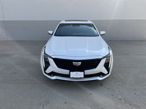 Used 2025 Cadillac CT5 Sport w/ Technology Package image 1