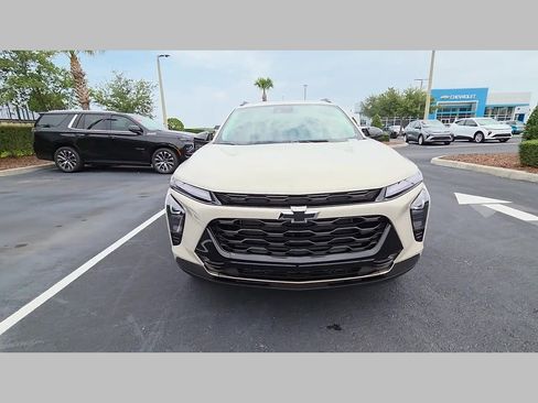 New 2026 Chevrolet Trax ACTIV w/ Sunroof Package FWD image 24