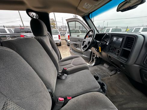 Used 2006 Chevrolet Silverado 1500 LT w/ Light Duty Power Package image 34