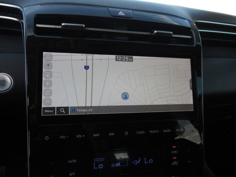 Used 2023 Hyundai Tucson Limited w/ Cargo Package image 21