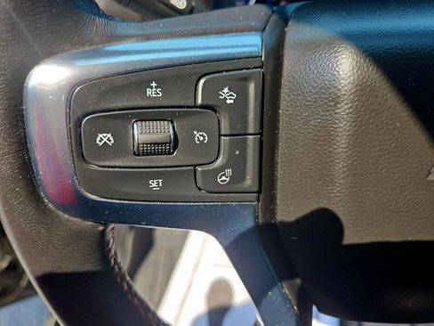 Used 2022 Chevrolet Blazer RS w/ Enhanced Convenience Package image 25