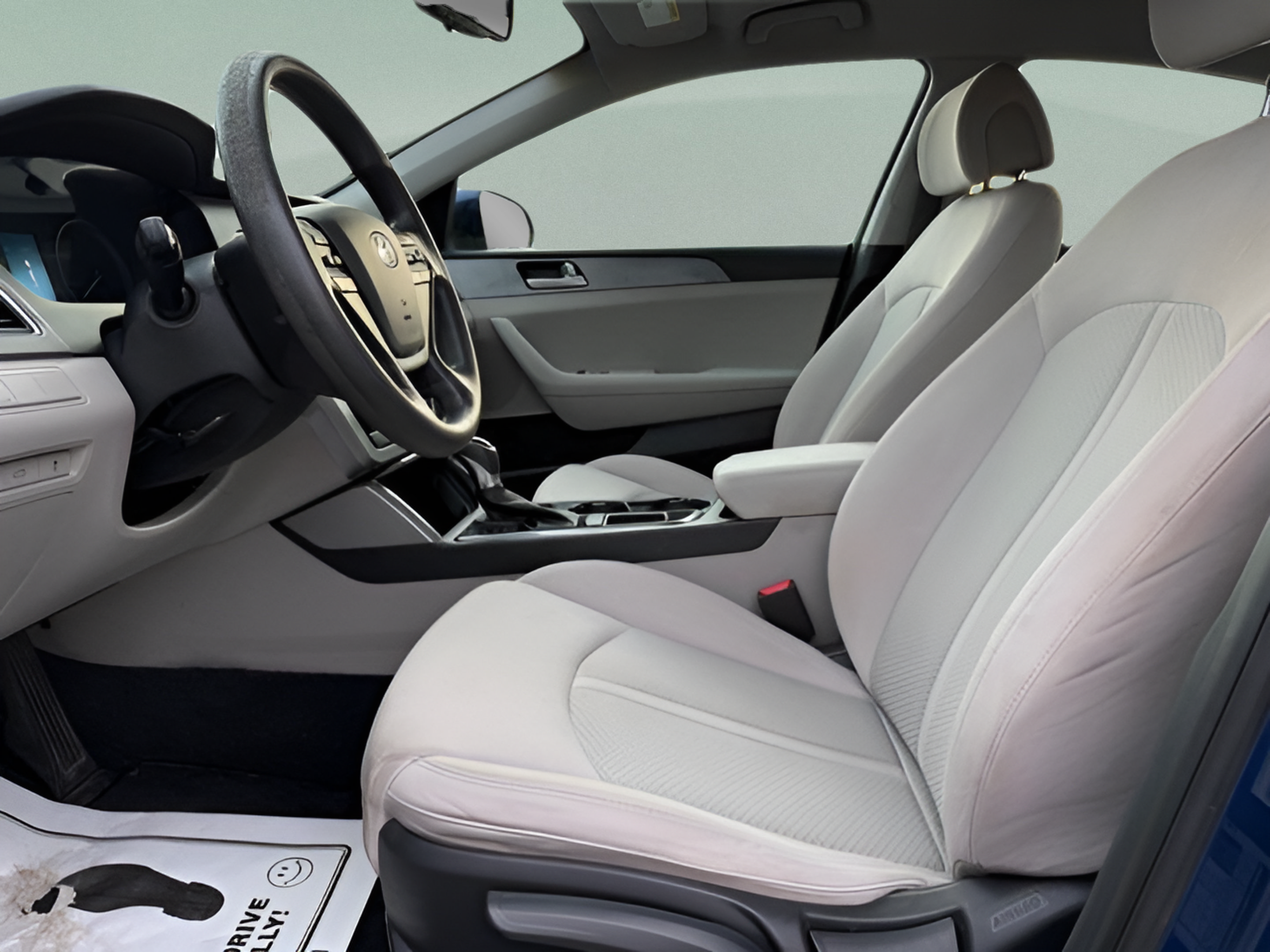 Used 2017 Hyundai Sonata SE FWD image 17
