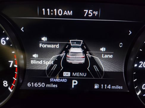 Used 2022 Nissan Pathfinder SV image 34