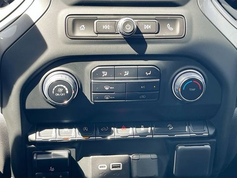 Used 2024 Chevrolet Silverado 1500 Custom Trail Boss w/ LPO, Dark Essentials Package image 15