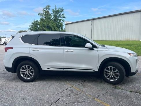 Used 2019 Hyundai Santa Fe SEL FWD image 7
