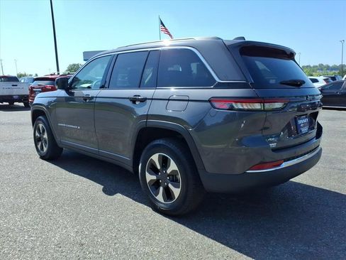 Used 2024 Jeep Grand Cherokee Limited 4xe AWD/4WD image 5