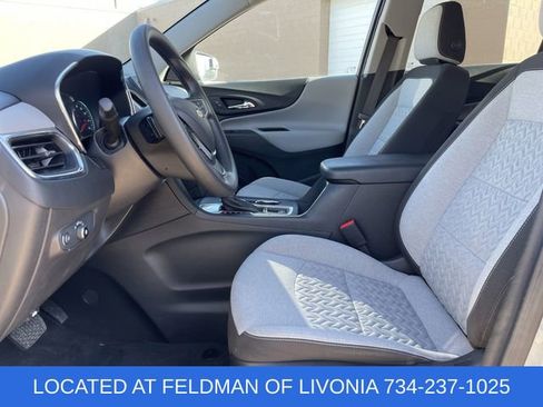 Used 2023 Chevrolet Equinox LS w/ LS Convenience Package image 18