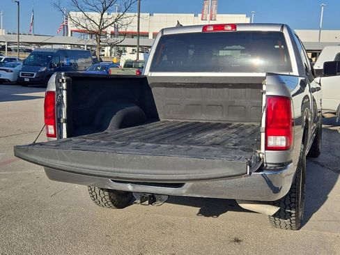 Certified 2023 RAM 1500 Classic SLT w/ Trailer & Traction Group image 25