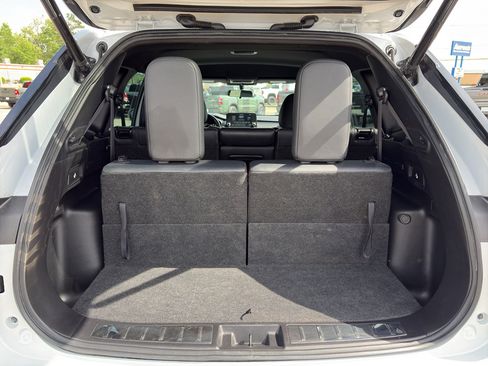 Used 2023 Mitsubishi Outlander SE Black Edition image 23