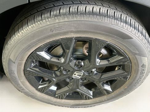Used 2023 Honda HR-V Sport image 11