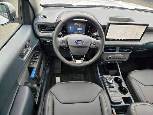 New 2026 Ford Maverick Lobo image 7