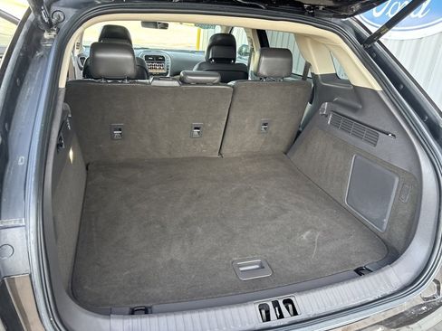 Used 2019 Lincoln Nautilus Reserve image 34