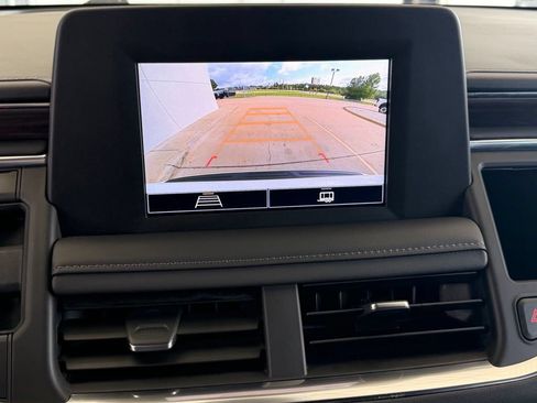 Used 2023 Chevrolet Tahoe LS RWD image 34