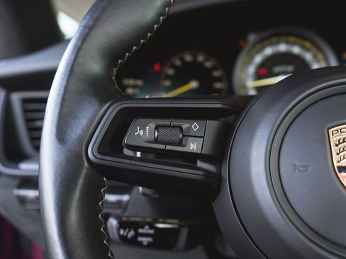 Certified 2024 Porsche 911 GT3 image 19