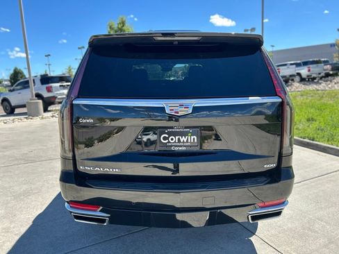 Used 2021 Cadillac Escalade Premium Luxury w/ Driver Assist Tech Package AWD/4WD image 7