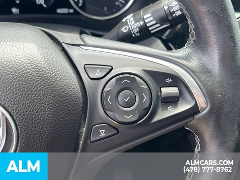 Used 2019 Buick Envision Premium w/ Driver Confidence Package AWD/4WD image 33