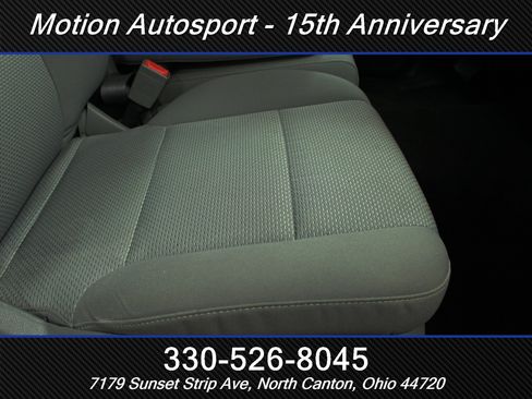 Used 2018 Chevrolet Silverado 1500 Custom w/ Custom Convenience Package AWD/4WD image 32