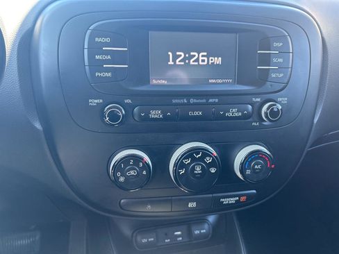 Used 2016 Kia Soul w/ Convenience Package FWD image 13