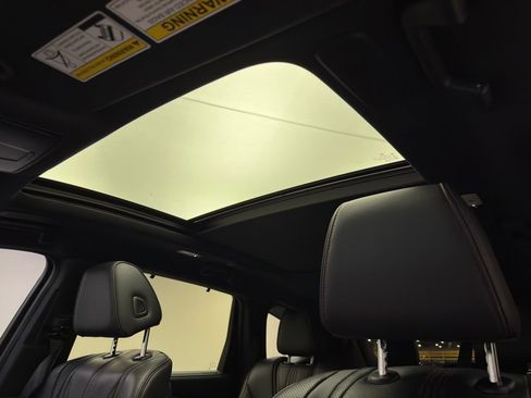 Used 2025 Acura MDX A-Spec image 8