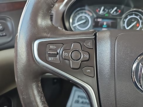 Used 2014 Buick Regal FWD image 20