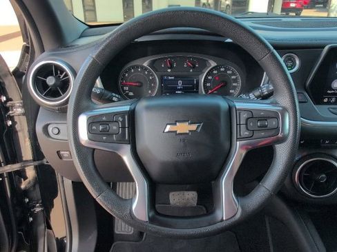 Used 2022 Chevrolet Blazer LT image 17