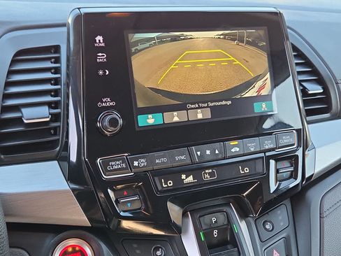 Used 2019 Honda Odyssey EX image 25