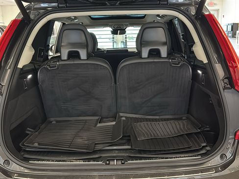 Used 2024 Volvo XC90 B6 Ultimate w/ Protection Package Premier AWD/4WD image 30