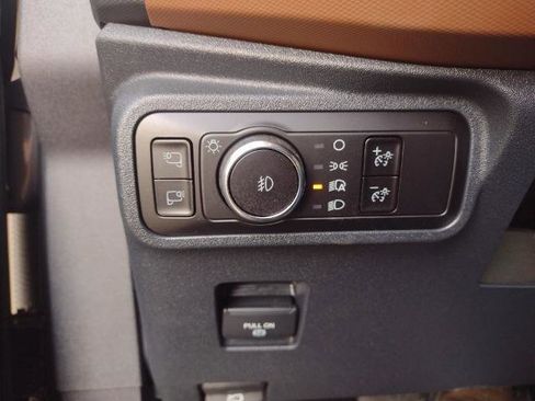 Certified 2024 Ford Bronco Outer Banks image 15